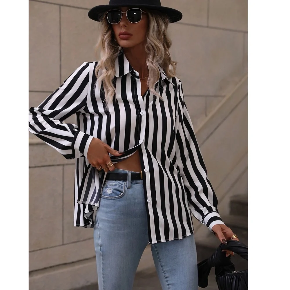 Vertical Stripes Black and White Collar Shirt Button Down - Picture 4 of 16